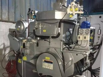 九九成新济南绿洲12公斤四氯乙烯全封闭干洗设备急售解析